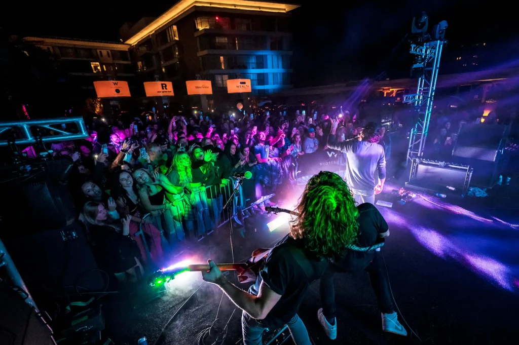 Rock the rooftop 22 11